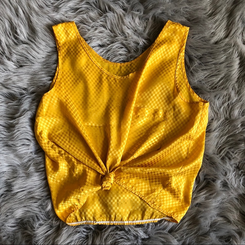 silky checkerboard tank